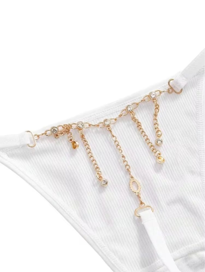 Desy 1Pc Dark Gothic Metal Chain Rhinestone Women's Thong